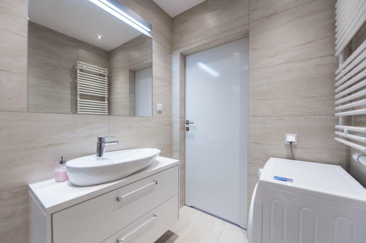 Dream&Travel Apartments Krakow Bagian luar foto